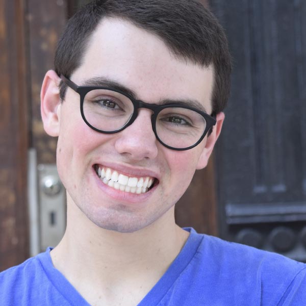 Liam Lonegan headshot
